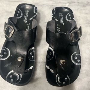 Black Aerosoft arch support, waterproof sandals. Size 38